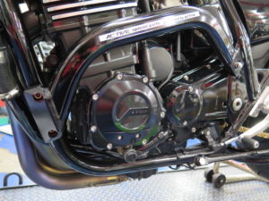 ZRX1200RエンジンパルシングカバーをK-Factory製に交換したカスタム記録