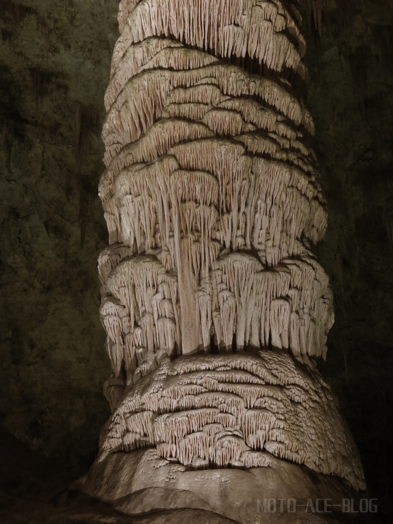 カールズバッド洞窟群の鍾乳石