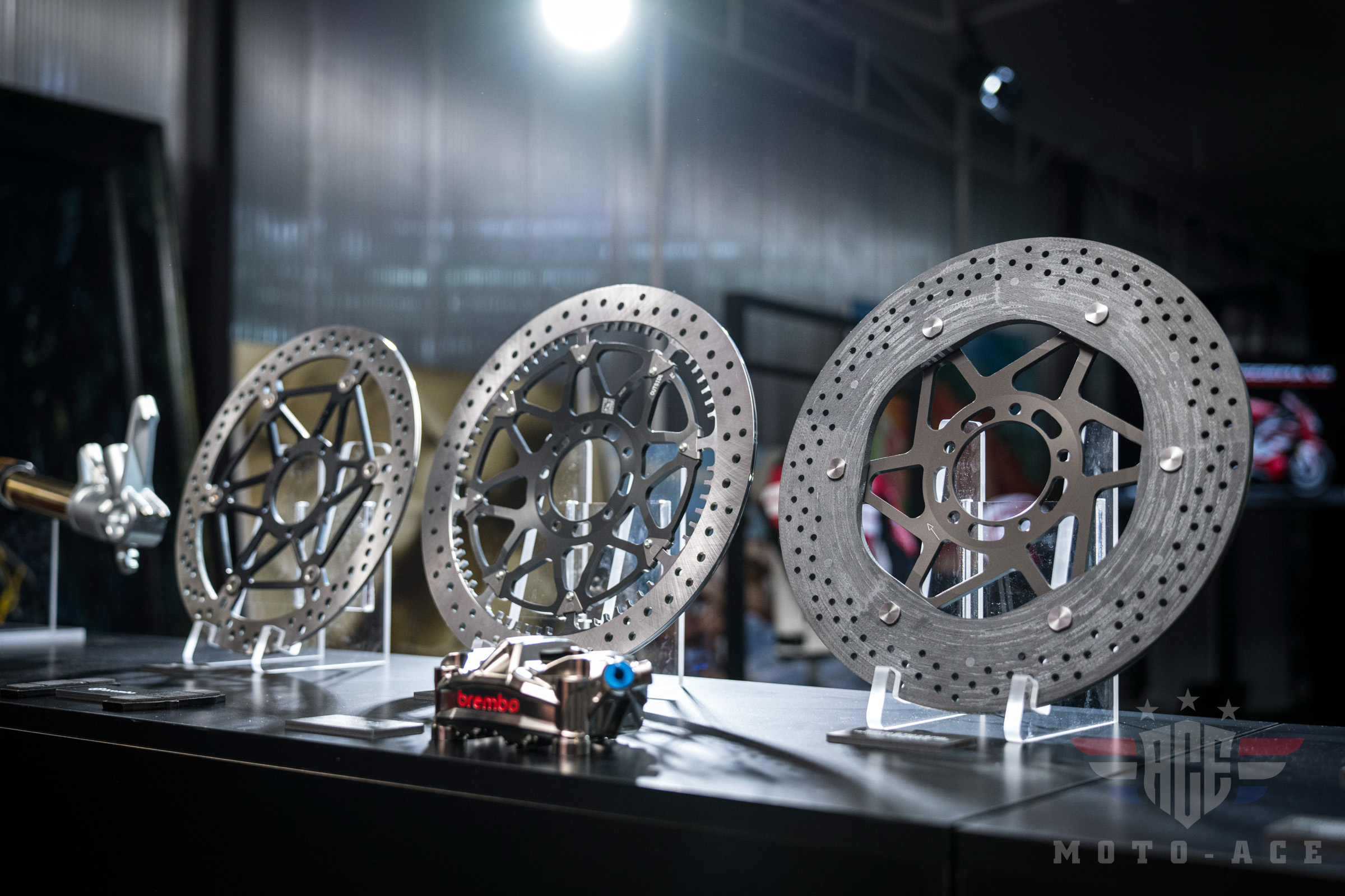 DUCATI Superleggera Centenario カーボン製ブレーキディスクローター